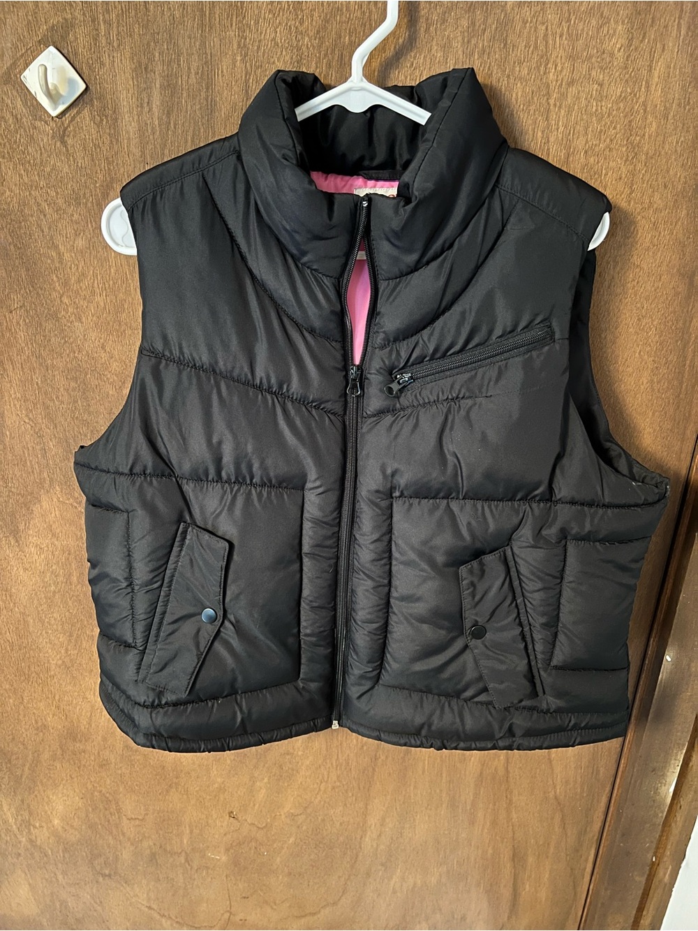 Juniors Arizona Jean Company Black Puffer Vest with Hot Pink Lining